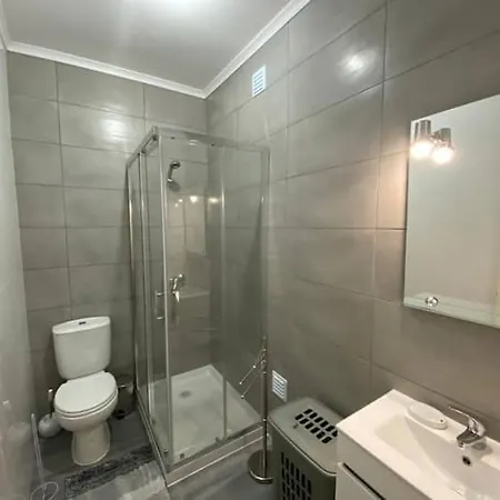 Private Cozy Apartment For 3 Guests Free Wi Fi Peniche